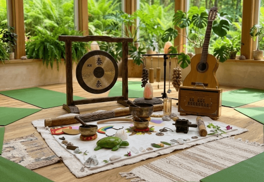 יוגה וצלילים מרפאים לילדים